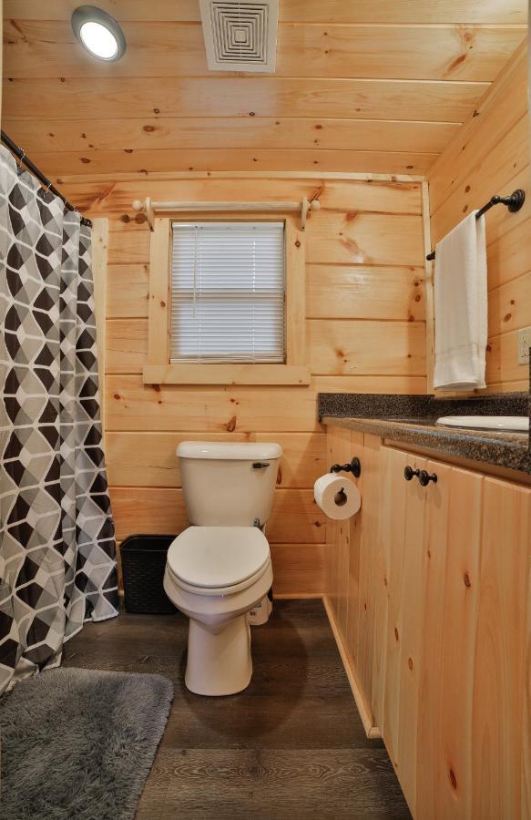 Eden Cabin Forested Tiny Home On Lookout Mtn Чаттануґа Екстер'єр фото
